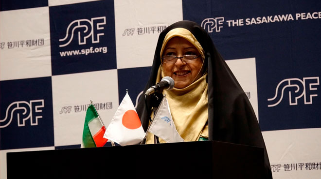 イランの女性副大統領が講演 「イランは中東の平和と安定に貢献してきた」